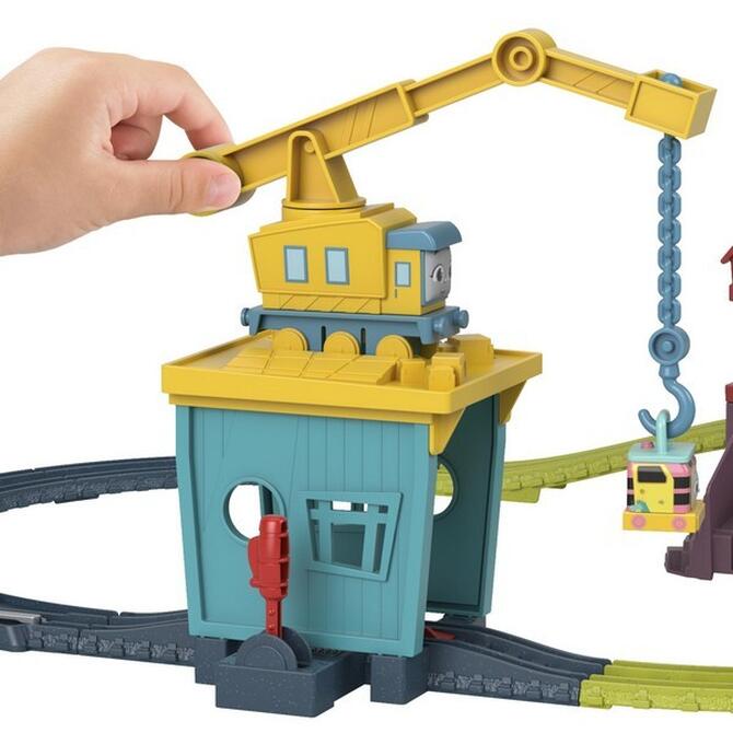 Thomas the Train Track & Station with Carly and Sandy 3+